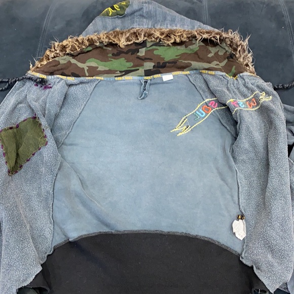 Funky cardigan with hood - Picture 2 of 6